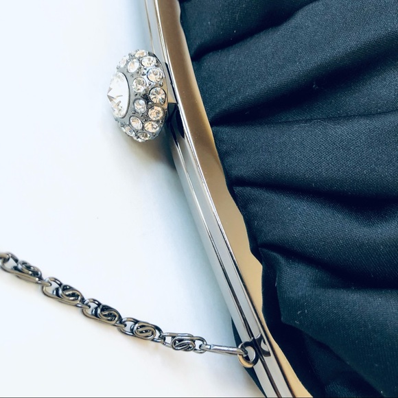 Satin & Rhinestone Kiss-Lock Evening Bag EUC - Picture 2 of 7